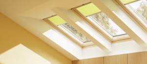 jaliuzi-dlia-mansardi-velux